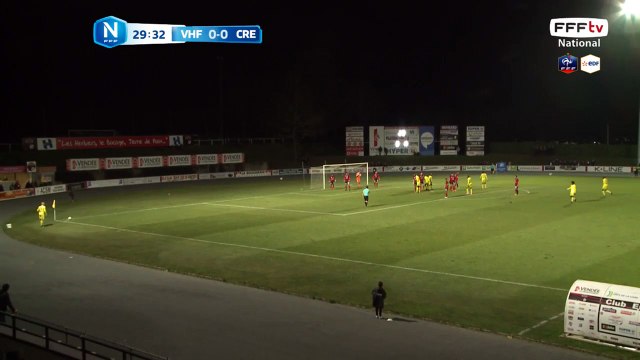 Corner mal frappé au premier poteau