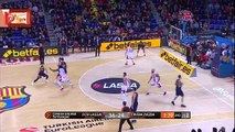 Ante Tomic throws it down and SHATTERS the glass!
