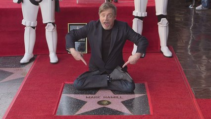 Mark Hamill ya tiene su estrella en el Paseo de la Fama