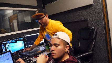 EL QUE SE DUERME PIERDE *orina en la cara* (HotSpanish Vlogs)