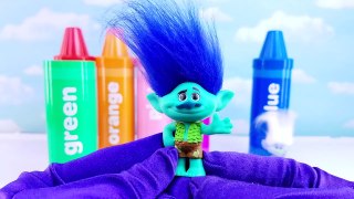 DreamWorks Trolls Finger Family Nursery Rhymes Crayon Toy Surprises! Best Learn Colors Video!