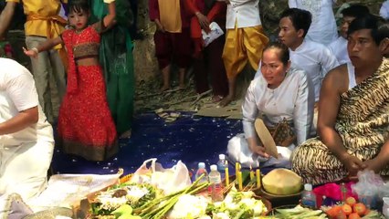 "Chol Roub" Spirit Belief