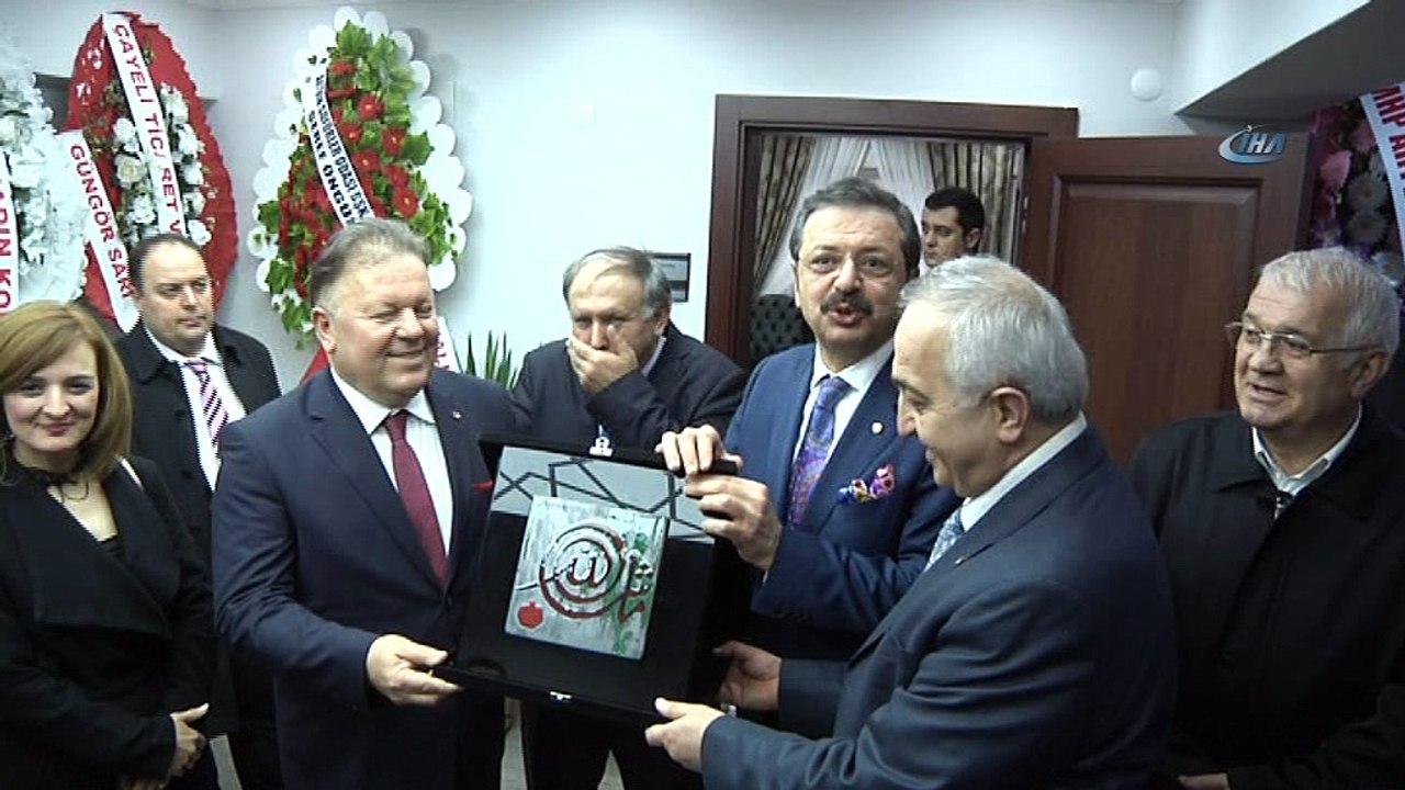 TOBB Başkanı M. Rifat Hisarcıklıoğlu:'Özel sektör olarak istidamın üzerindeki vergi yüklerinde dünya şampiyonuz; En büyük şikayetimiz bu'