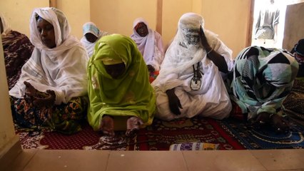 Köle Adası'ndaki tek cami için Türkiye'ye çağrı - DAKAR