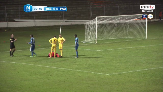 Choc entre KANTE et KONE, KONE reste au sol.