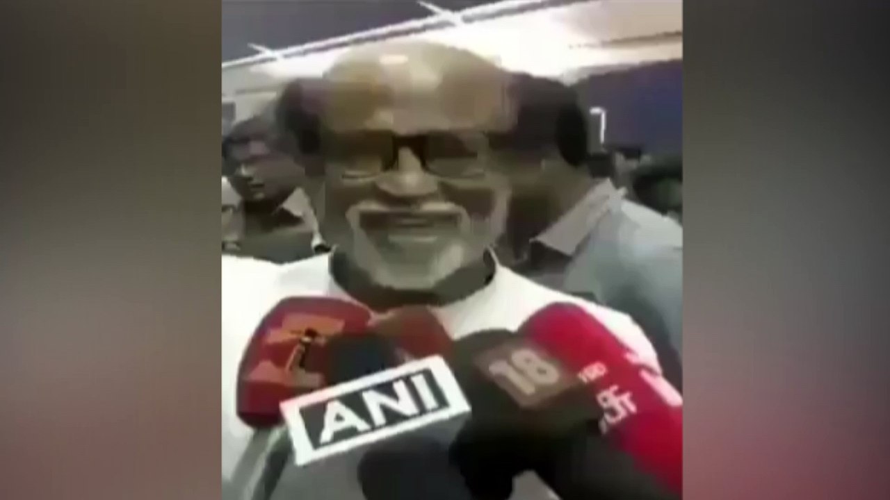 பெண்கள் பாதுகாப்பு பற்றி கேள்வி, பதில் சொல்லாமல் சென்ற ரஜினி- வீடியோ