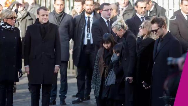 Quand Nathalie Baye envoyait des SMS et des mails à Laeticia Hallyday pour aider Laura Smet