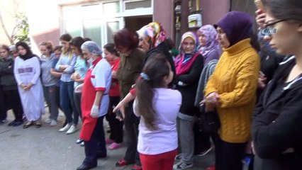 İtfaiyeden yurt çalışanları ve öğrencilere yangın söndürme eğitimi