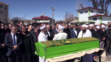 Çalışma ve Sosyal Güvenlik Bakanı Sarıeroğlu, Elazoğ'da
