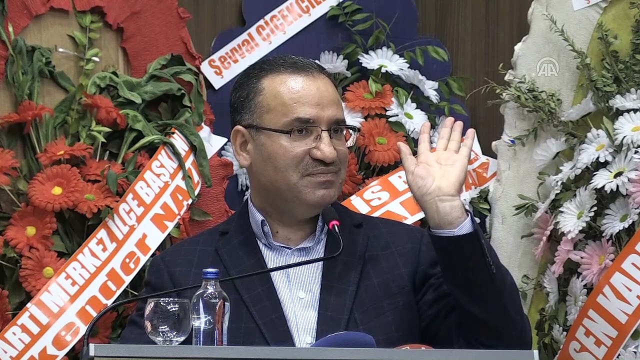 Bozdağ: 'İlahiyatçıların, İslam'a dönük saldırılar karşısında İslam'ı müdafaa eden seslerini, herkes duymak istiyor' - YOZGAT