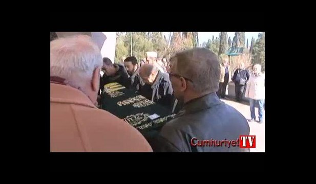 Usta oyuncu Ercan Yazgan son yolculuğuna uğurlandı... Oğlundan açıklama