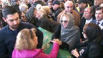 Usta oyuncu Ercan Yazgan son yolculuğuna uğurlandı