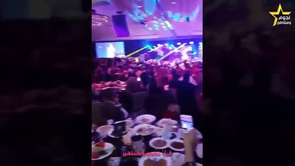 شاهد هيفاء وهبي تشعل مسرح لاس فيغاس برقصها وفستانها الجريء!