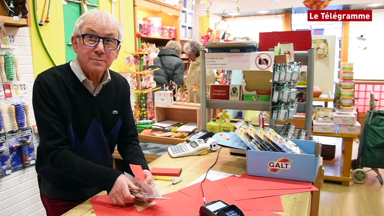 Lorient. Après 40 ans,"Le jouet en bois" baisse le rideau