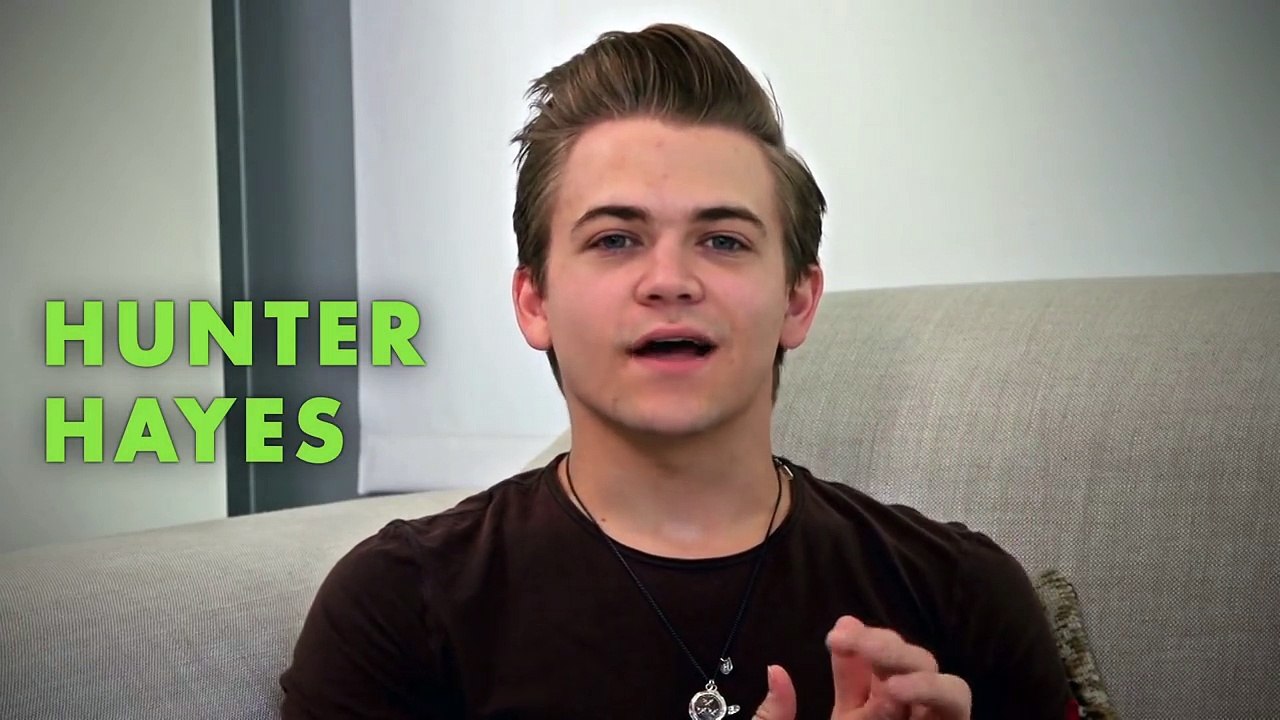 "Traveling outside my comfort zone" by singer-songwriter Hunter Hayes – EF Guest Vlog