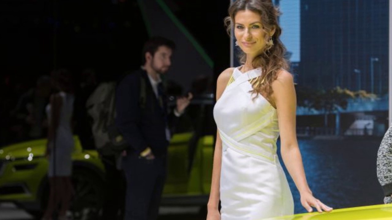 HOTESSES DU  SALON DE L'AUTO GENÈVE 2018