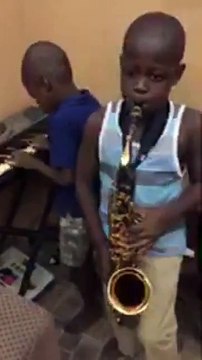 saxo-ساكس الموسيقى للأطفال-saxの音楽子-саксофон музика дітей-sax musika anak