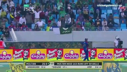 Fight Between Ahmed Shehzad and Muhammad Aamir