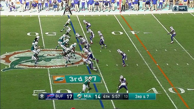 2016 - Ryan Tannehill evades defenders, finds Jarvis Landry for 18 yards