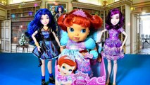 Disney Descendants Mal and Evie BABYSIT Part 1 Baby Princess Ariel The Little Mermaid Toy Review Ben