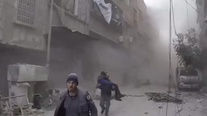 غارات كثيفة على الغوطة ومعارك طاحنة فيها