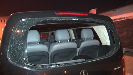 Küçükçekmece'de Uber Aracına Ateş Açıldı