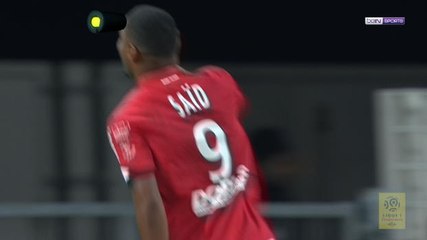 Tải video: Ligue 1: Wesley Said’s wonder goal pegs back Amiens