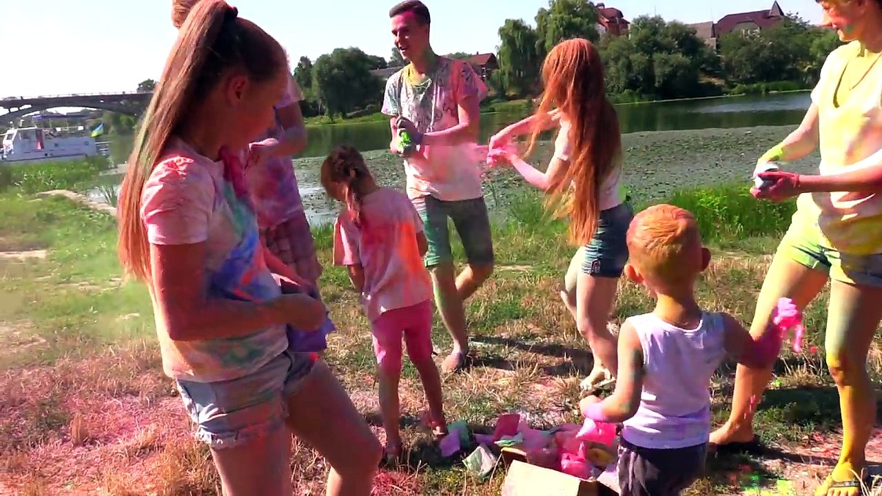 ЛЕТНИЙ ЧЕЛЛЕНДЖ с яркими красками ХОЛИ. Summer Challenge. Holi Festival of Colors