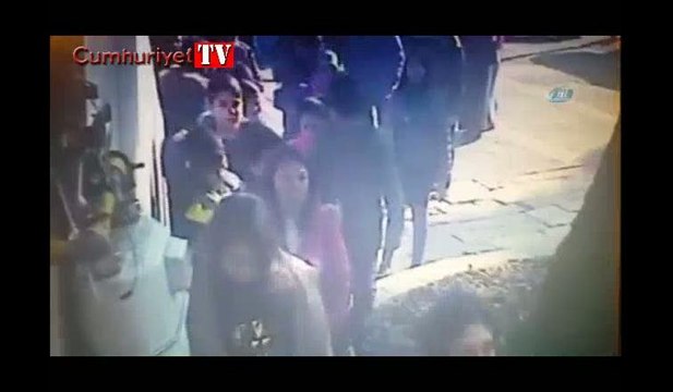 8 kişinin yaralandığı yürüyen merdiven kazası kamera