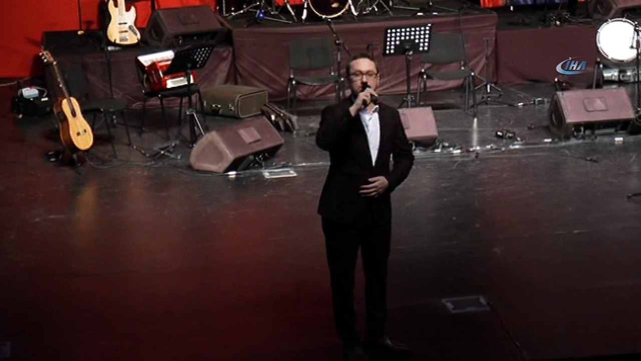 Meslektaşları, şehit öğretmenleri unutmadı