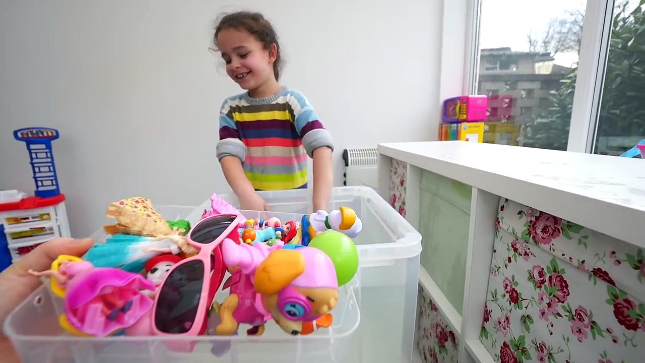 Water Surprise Toys Disney Princess MLP Thomas and Friends Peppa Pig