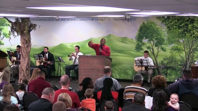 HYMN - Wonderful Words of Life Congregational Singing at a Baptist Church