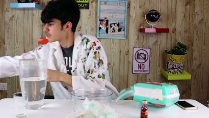 تجارب علمية ماراح اسويها مرا ثانية! كسرت البيت  #مختبر_كاج ‍