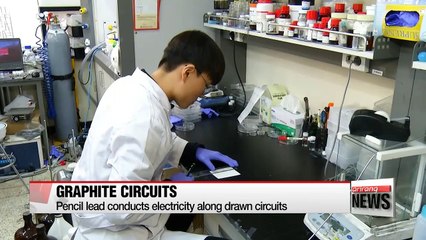 Researchers develop touchscreen technology by using paper and pencil