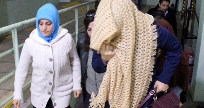 FETÖ Elebaşı Gülen'in Yeğeni Bylock'ta Soyadımı Duydu, Hediye Gönderecek Diye Yazmış