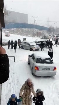 Quand la route se transforme en veritable patinoire : calvaire pour les automobilistes