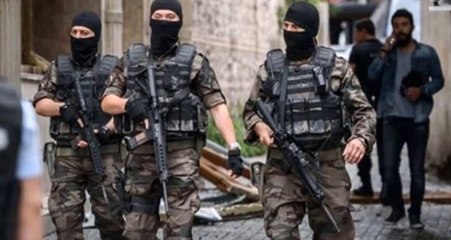 İstanbul'da 6 Bin Polisle "Kangal Pençesi" Operasyonu: 2 Bin Adrese Baskın Yapıldı