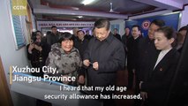 President Xi witnessed how the old lady examined her old age allowance