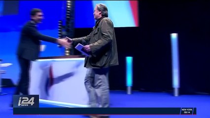 France: Marine Le Pen réélue sans surprise à la tête du FN