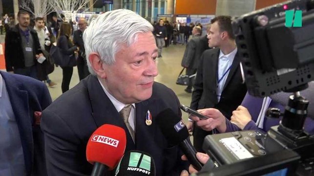 Rassemblement national : Ni contre, ni enthousiastes, le ralliement mou des militants au nouveau nom du FN