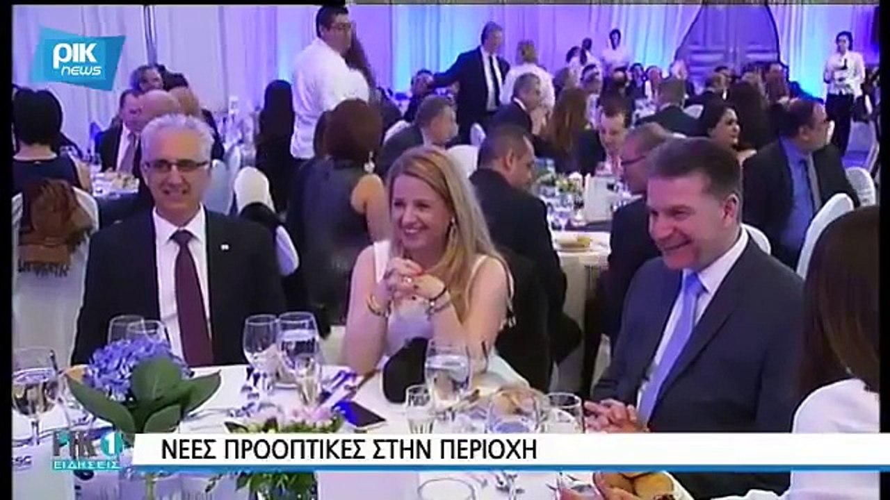 Anijet turke "rrethojnë" Qipron