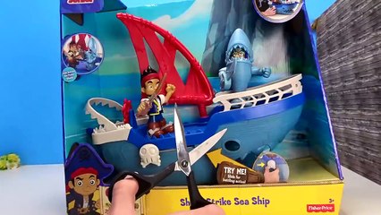 Brinquedo Jake e os piratas da terra do nunca barco Tubarão - Shark Strike Sea Ship toy juguetes