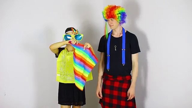 MayBaby LAST MINUTE HALLOWEEN COSTUMES CHALLENGE | Collins Key