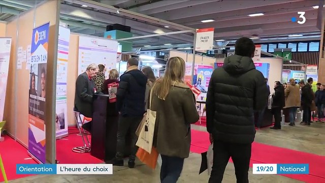 Orientation : les futurs bacheliers se ruent sur la plateforme Parcoursup