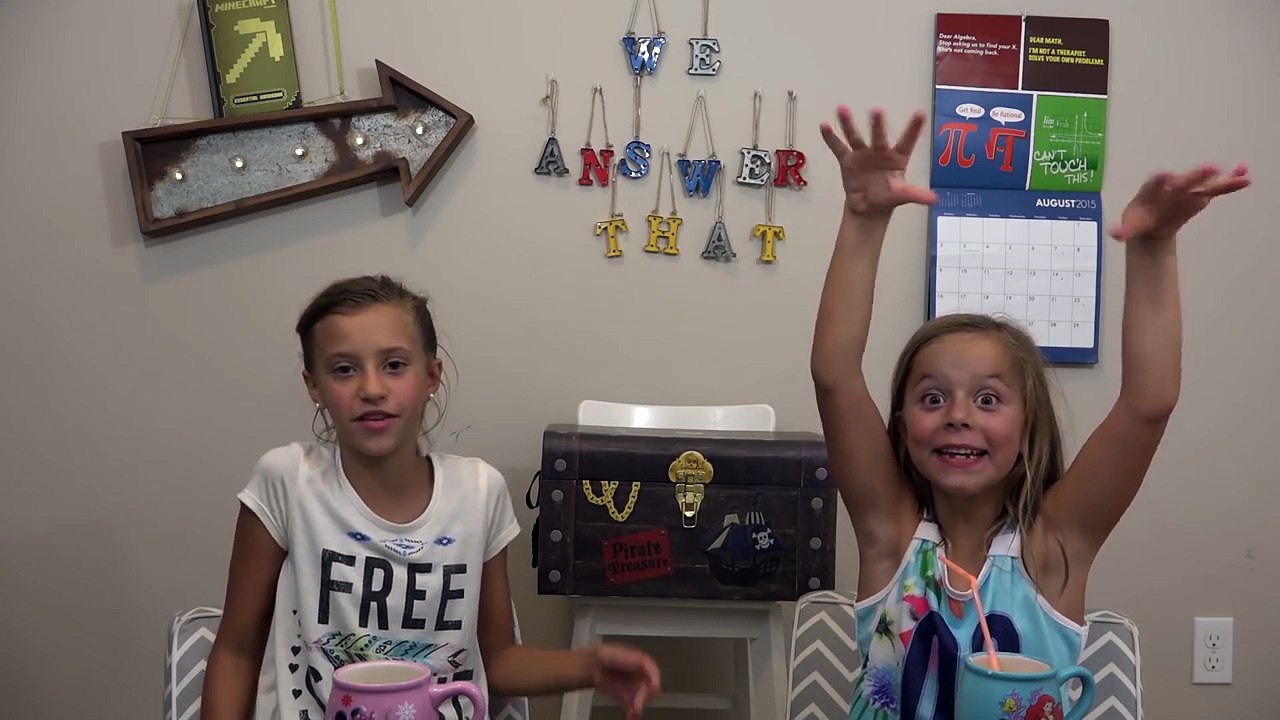THE SIBLING TAG! | WE ANSWER THAT WEDNESDAY EP. 38 | SMELLY BELLY TV!!