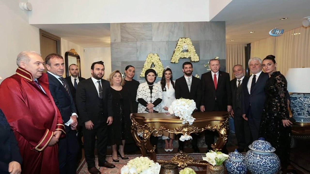 Cumhurbaşkanı Erdoğan, Arda Turan’ın nikah şahidi oldu