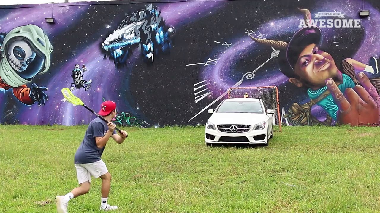 PEOPLE ARE AWESOME (American Sports Edition) | Football & Basketball Trick Shots