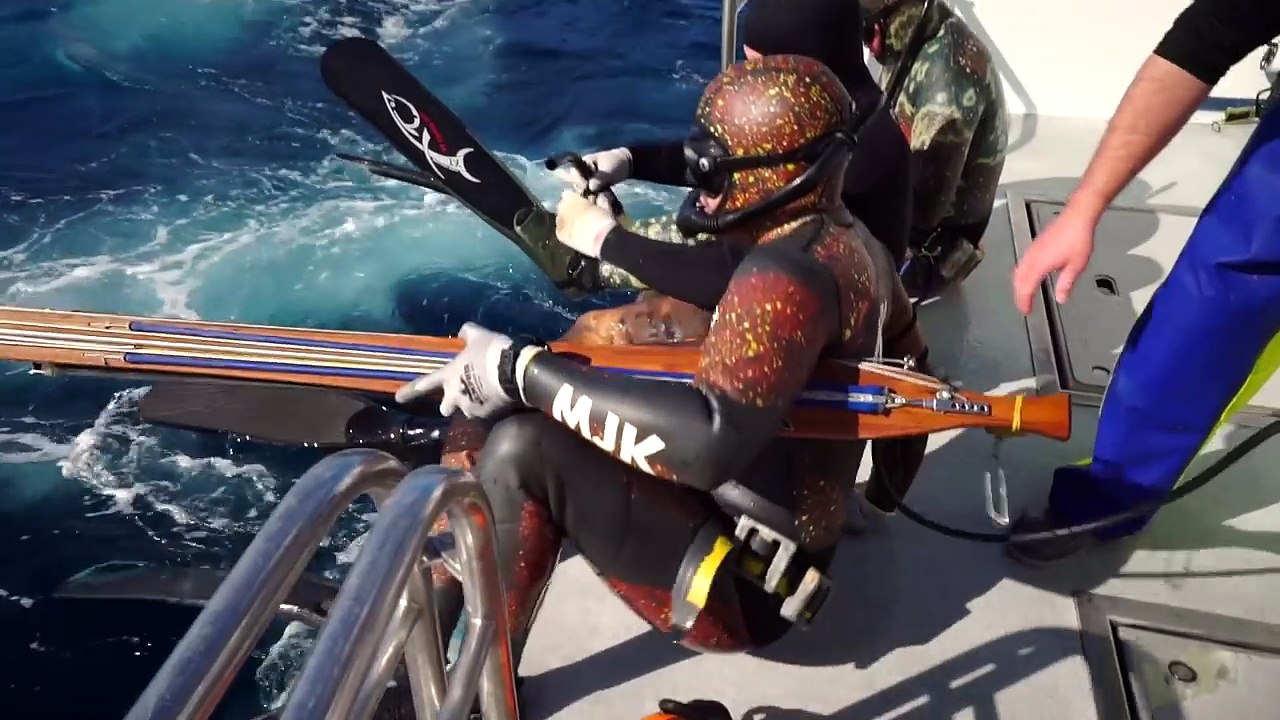 Spearfishing New Zealand Bluefin Tuna & Tonga with MJK