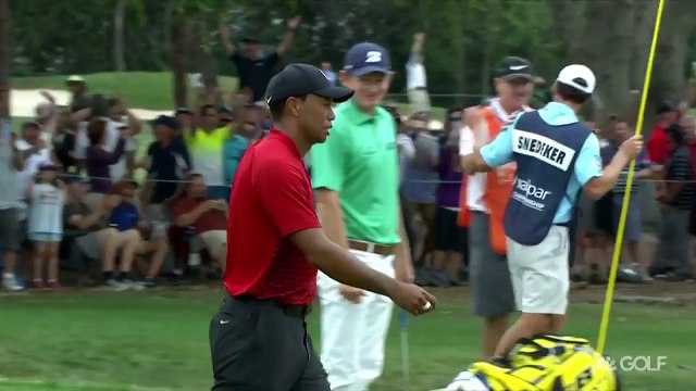Top Shot_ Tiger Woods birdies on 17 from 44 feet