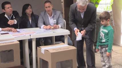 El uribismo, muestra su fuerza política en una Colombia abstencionista